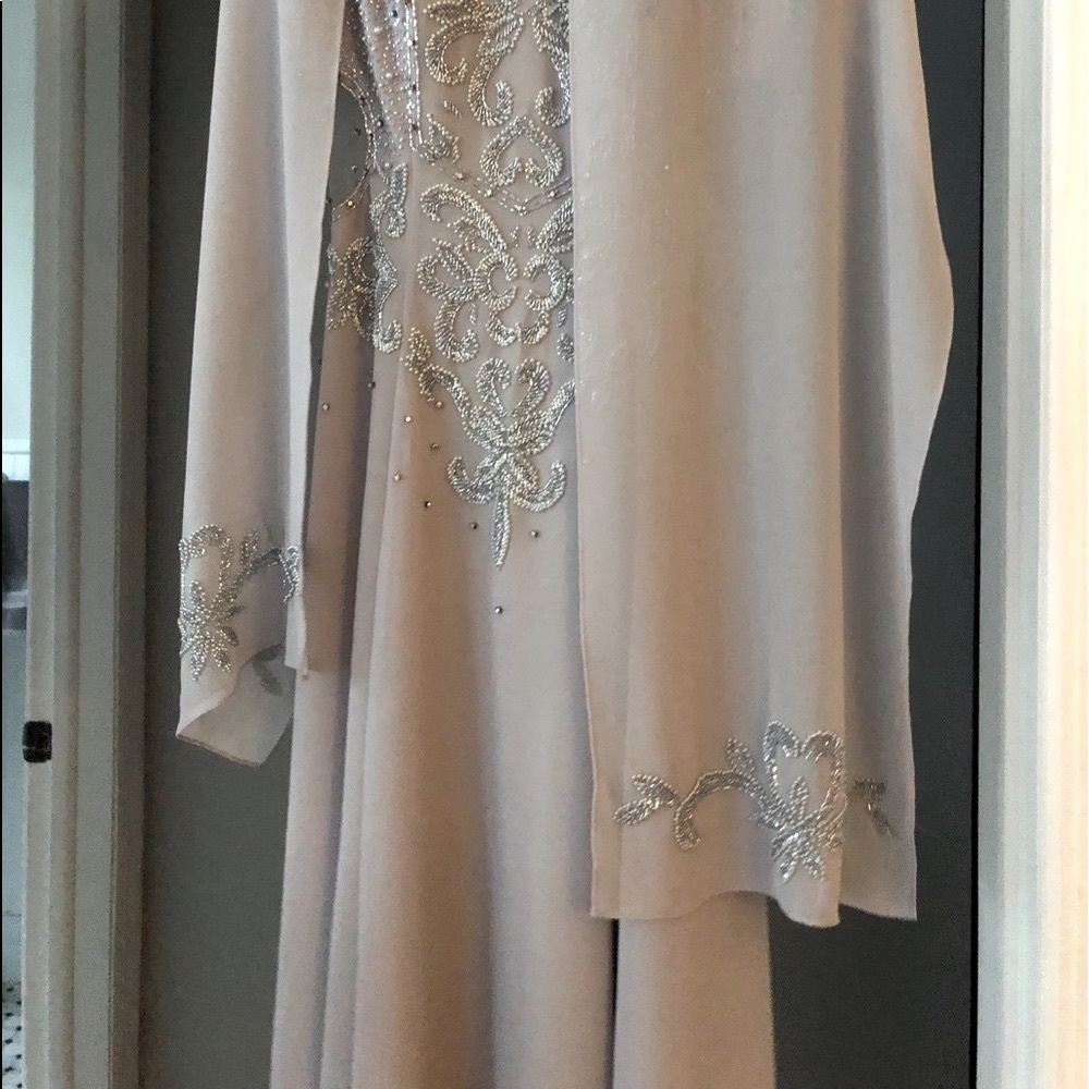 Maxi Event Dress With Beautiful Beaded Gown - image 4